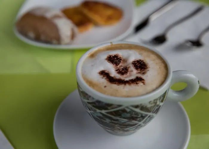 Lauro 3* Граведона