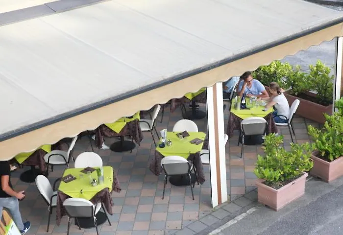 Hotel Lauro Gravedona