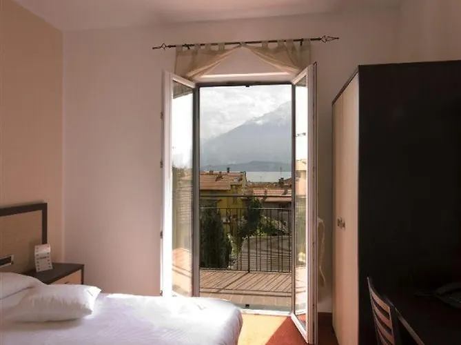 Hotel Lauro Gravedona